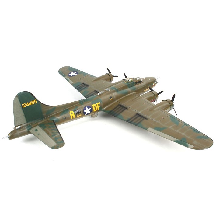B-17F Memphis Belle - uszkodzone opakowanie - fot. 3