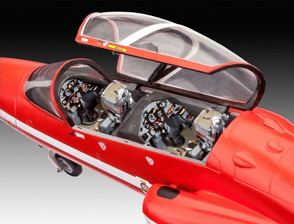 BAe Hawk T.1 Red Arrows - fot. 3