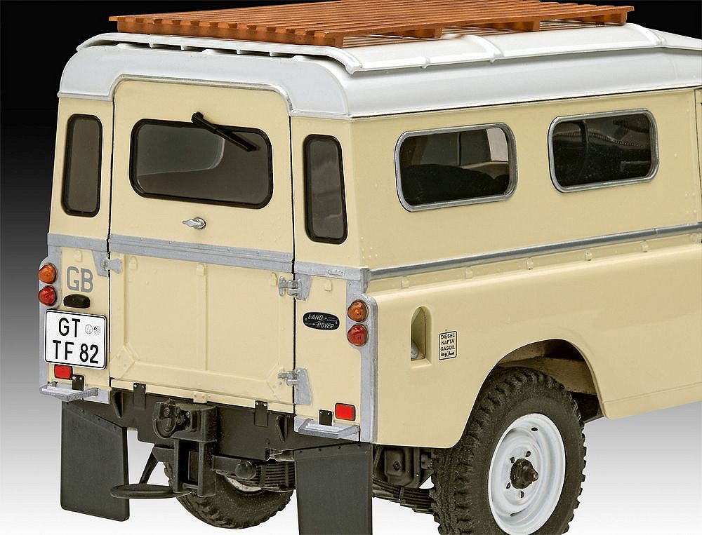 Land Rover Series III LWB 109 commercial - fot. 6