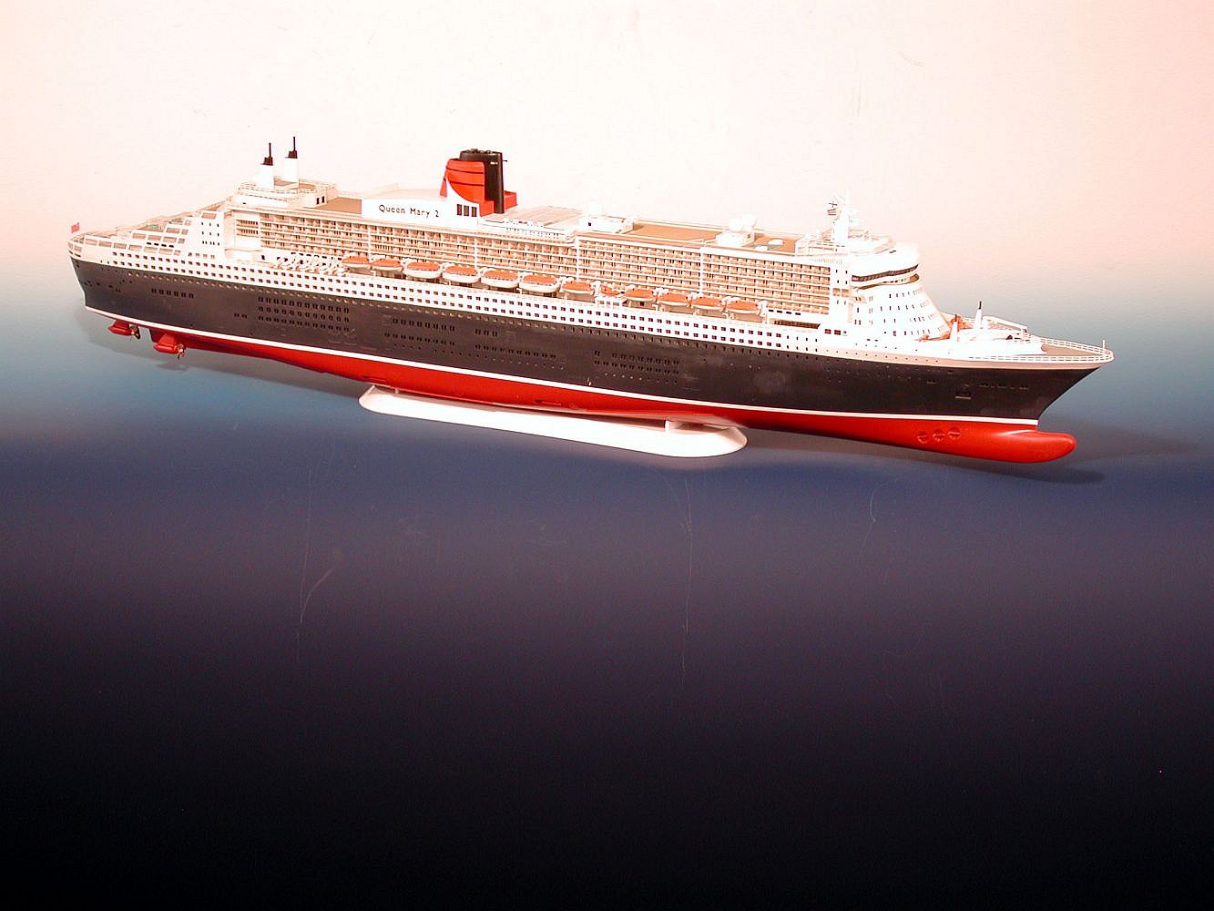 Ocean Liner Queen Mary 2 - fot. 2