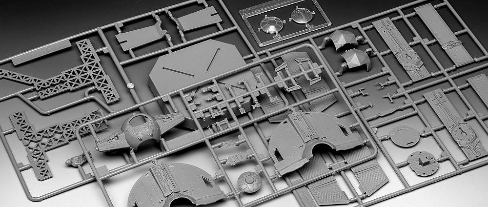 Darth Vader's TIE Fighter - uszkodzone pudełko - fot. 7