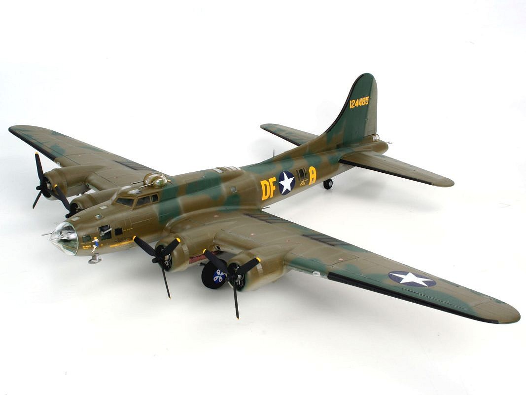 B-17F Memphis Belle - uszkodzone opakowanie - fot. 2