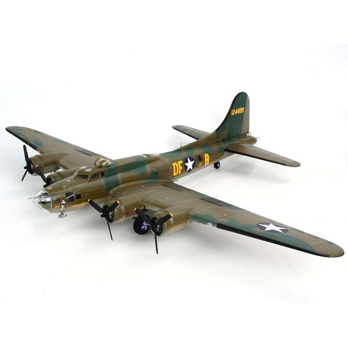 B-17F Memphis Belle - uszkodzone opakowanie - fot. 2