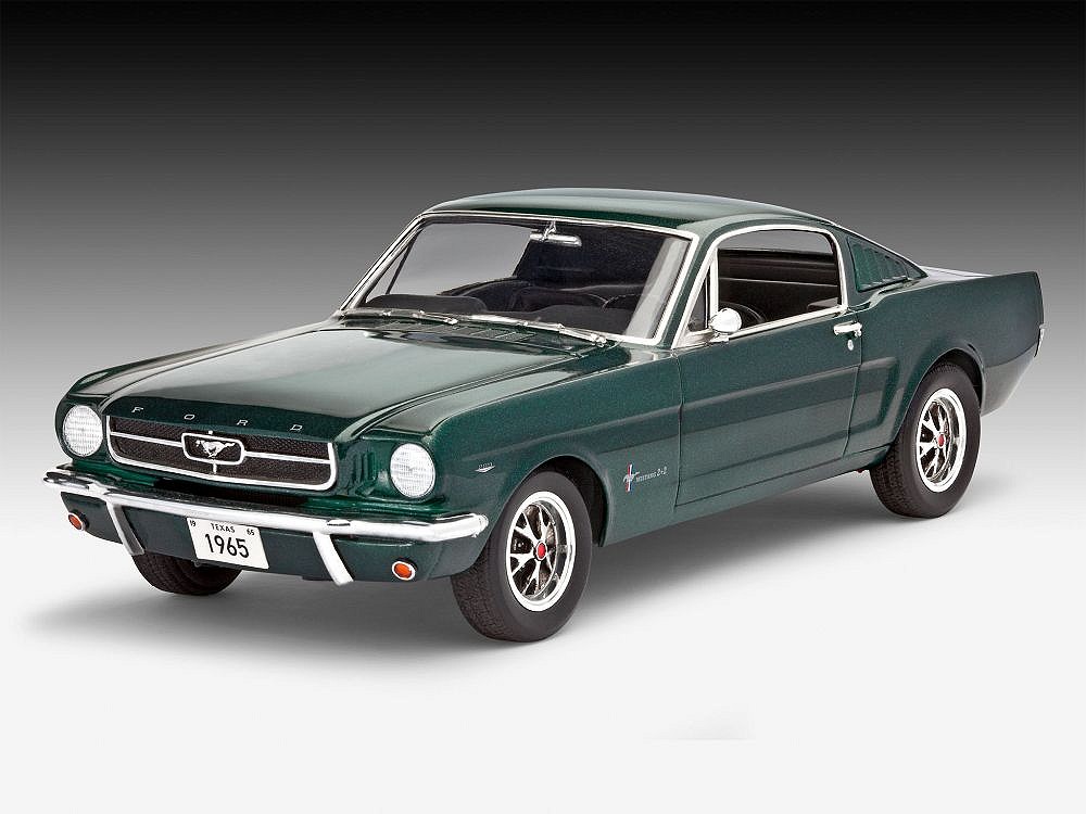 Ford Mustang 1965 2+2 Fastback - fot. 2