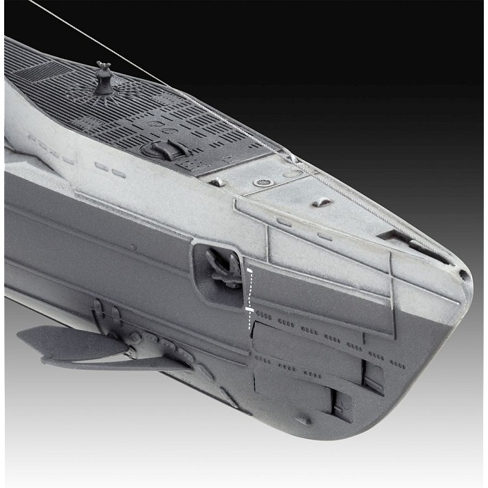 German Submarine Type IX C/40 U190 - fot. 4