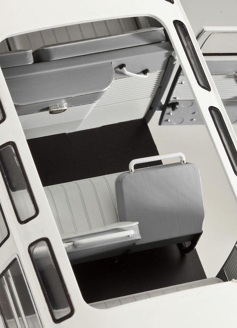 VW T1 Samba Bus - uszkodzone opakowanie - fot. 5