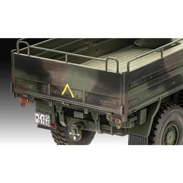 MAN 10t milgl 8x8 Truck - fot. 4