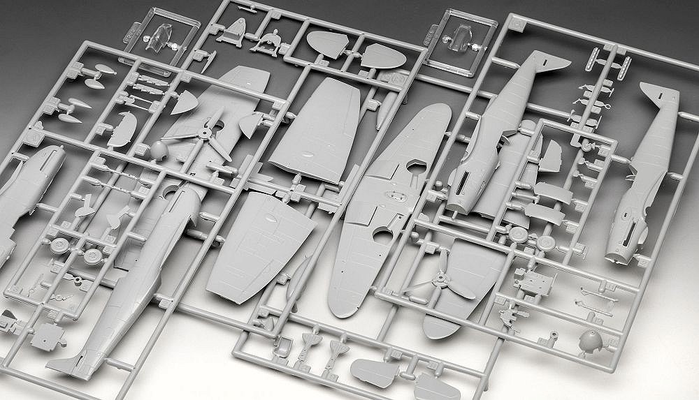 Messerschmitt Bf109G-10 - Spitfire Mk.V - fot. 11