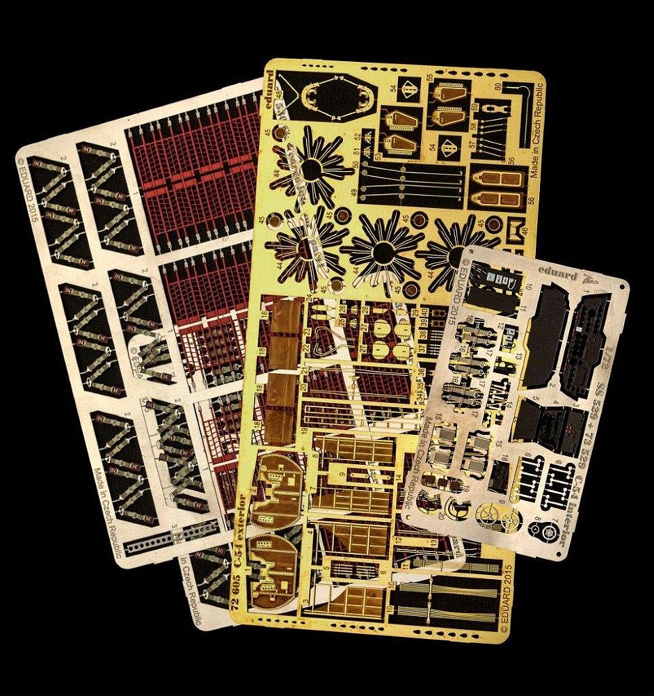 C-54D Thunderbird's Platinum Edition - fot. 3