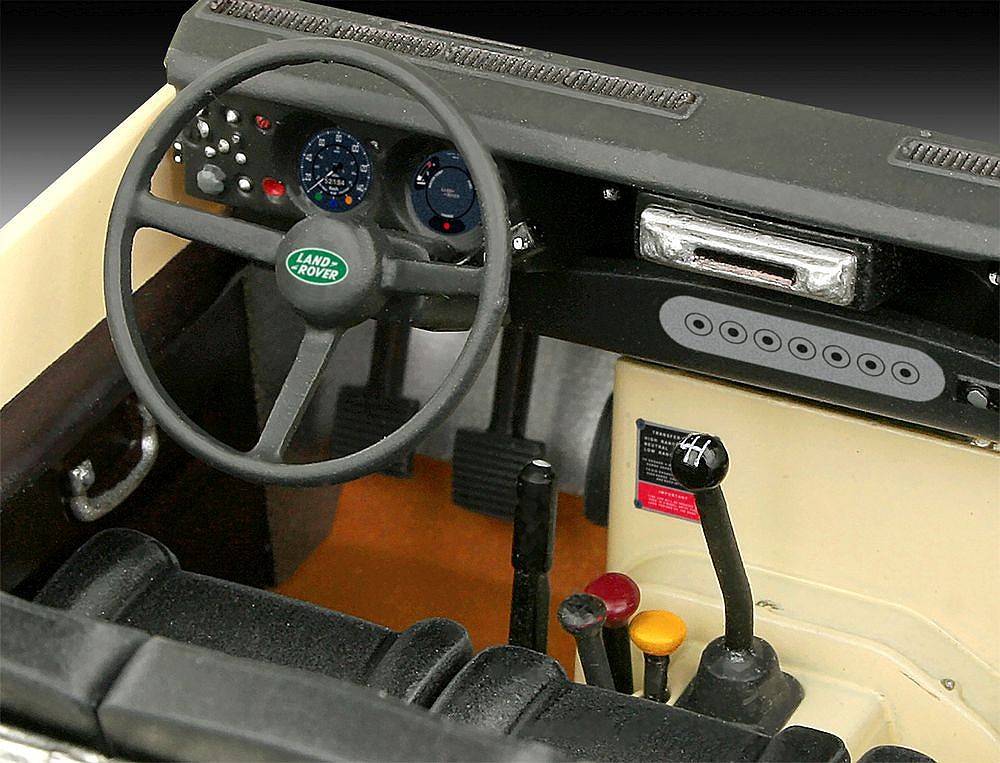 Land Rover Series III LWB 109 commercial - fot. 4