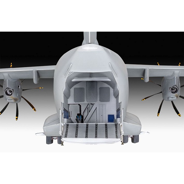 Airbus A400M Atlas „RAF“ - uszkodzone pudełko - fot. 4