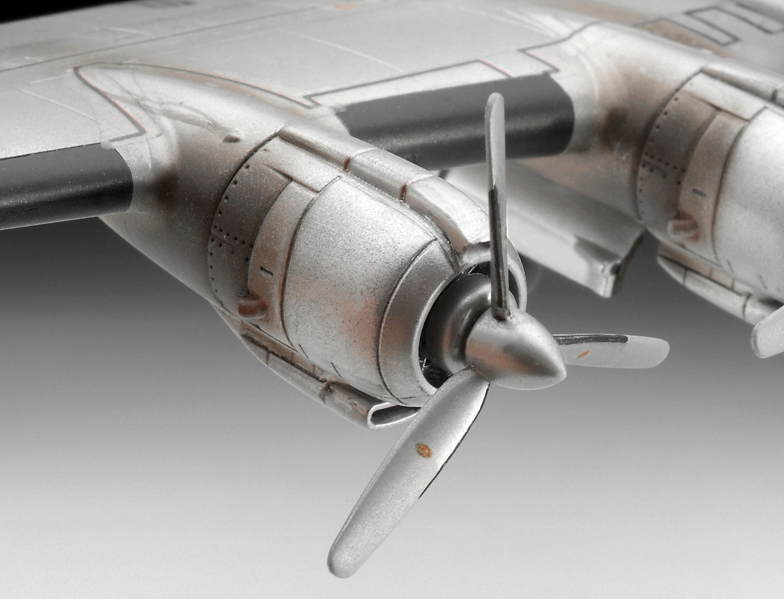 Lockheed L-1049G Super Constellation Lufthansa - fot. 4