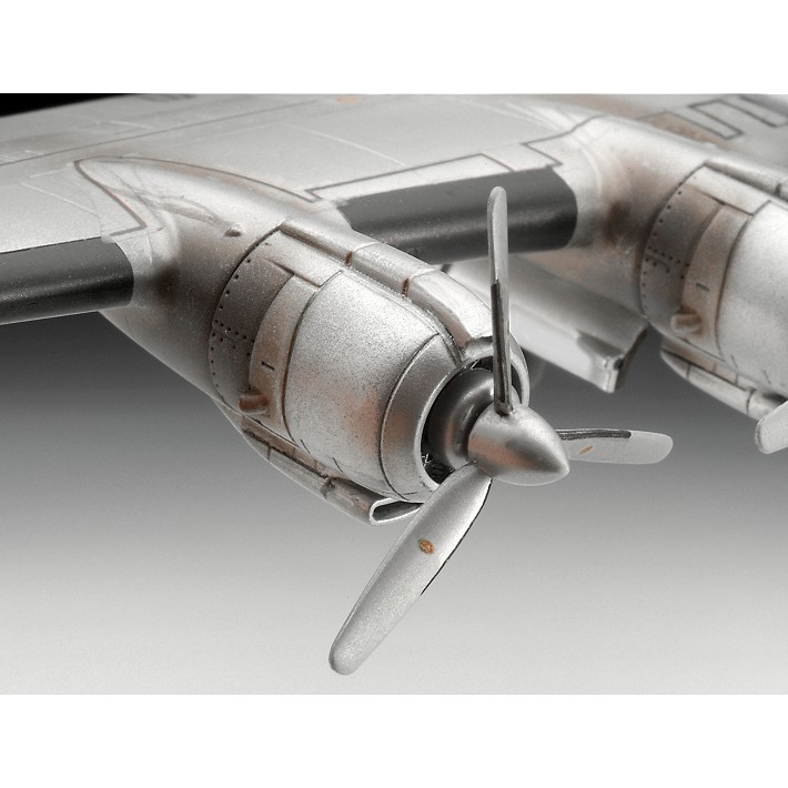 Lockheed L-1049G Super Constellation Lufthansa - fot. 4