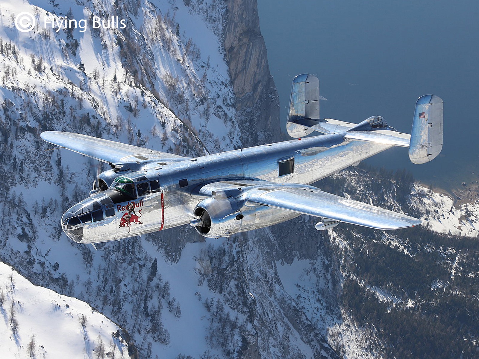 Flying B-25J Mitchell - fot. 2