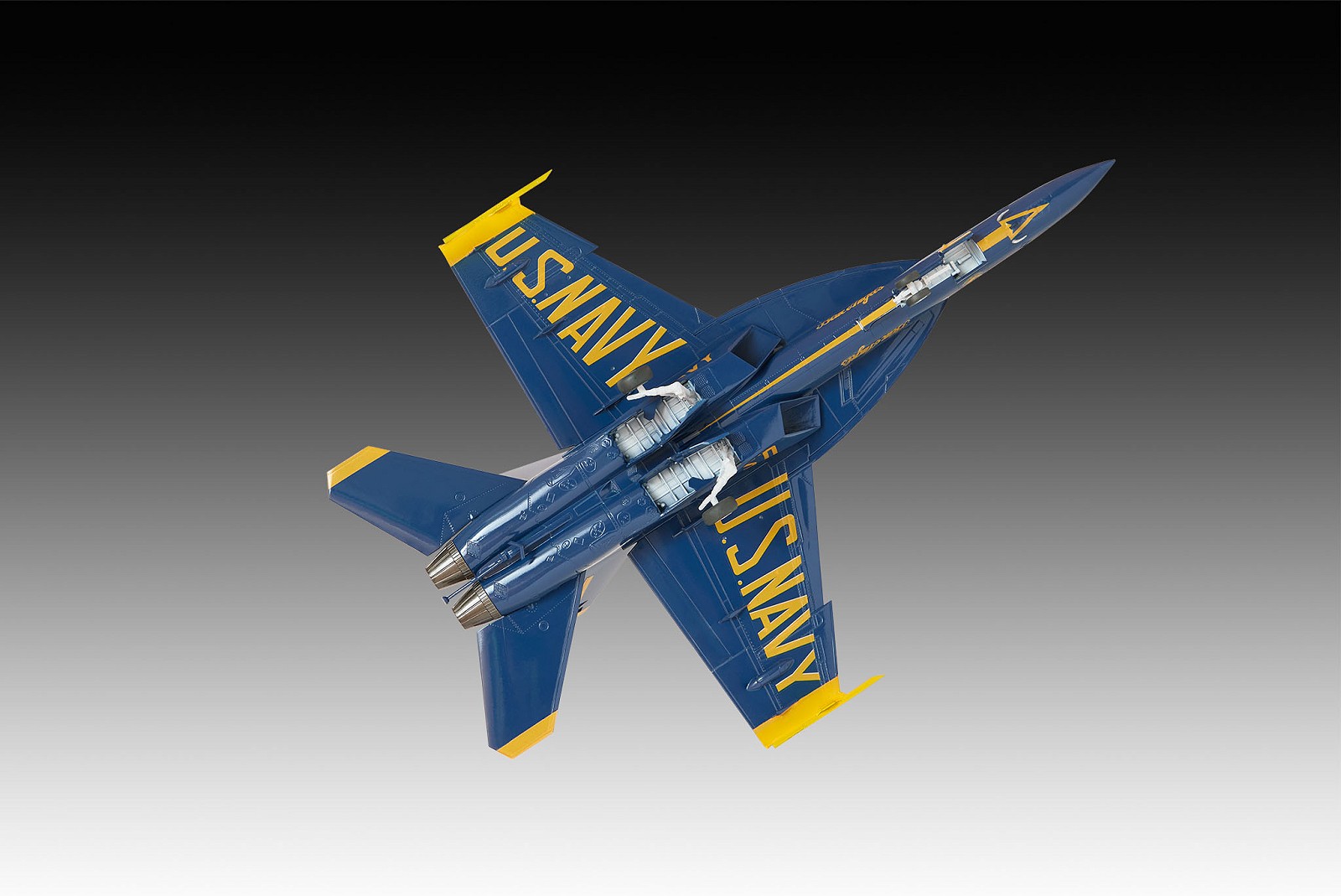 Boeing F/A-18 E Super Hornet & Grumman F6F-5 Hellcat - Blue Angels 80 Years - fot. 5