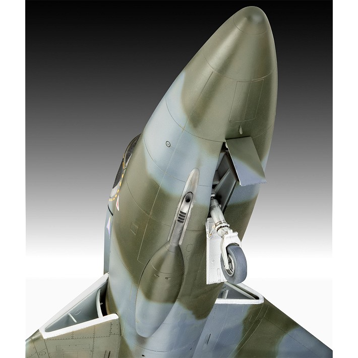 Hawker Hunter T.7/T.7A - fot. 4