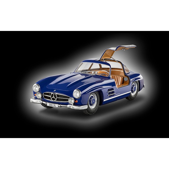 Mercedes-Benz 300 SL (100 Years of Mercedes-Benz) - fot. 11